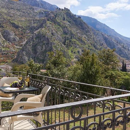 Stanisic Family Apartments Kotor Extérieur photo