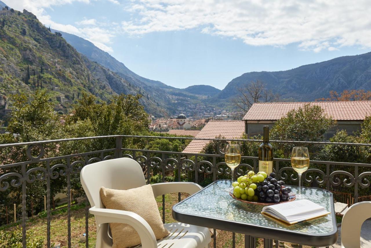 Stanisic Family Apartments Kotor Extérieur photo