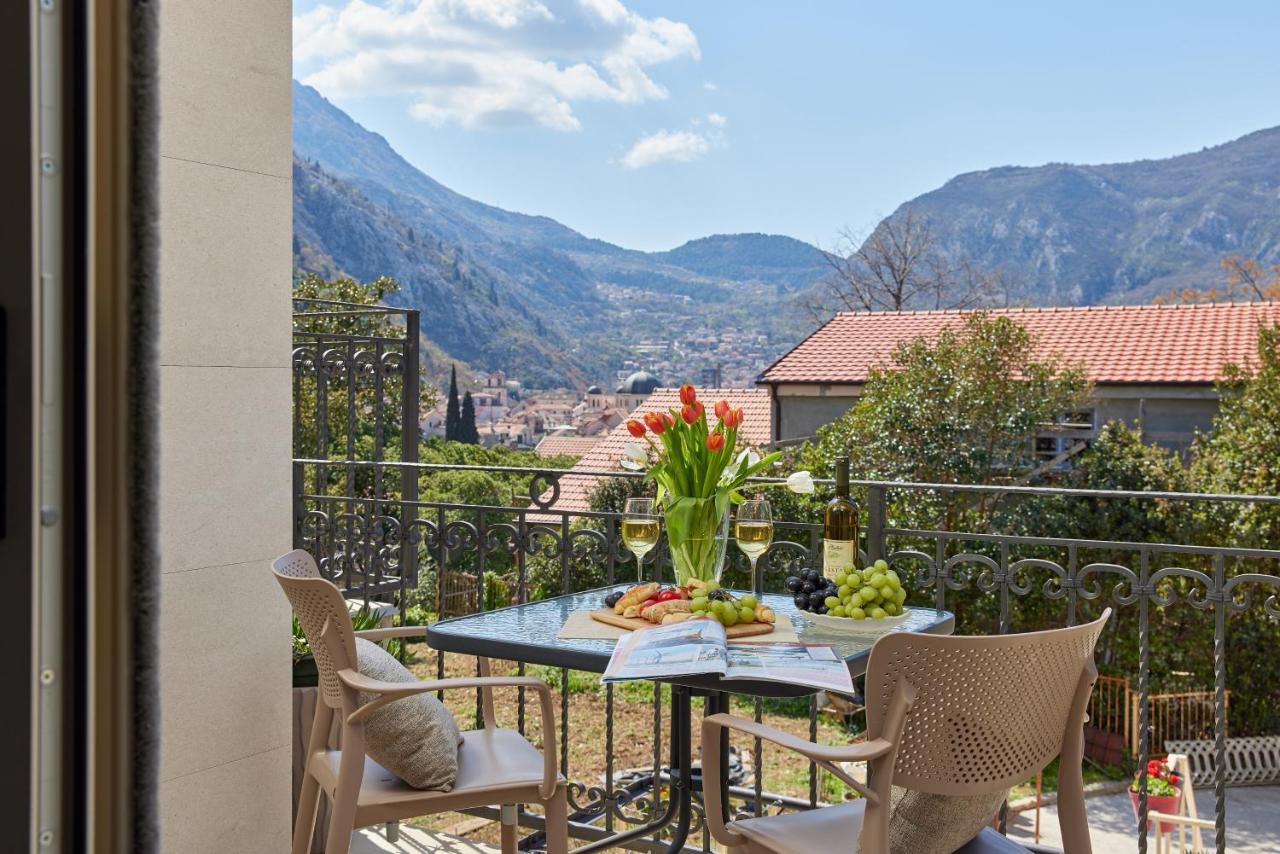 Stanisic Family Apartments Kotor Extérieur photo