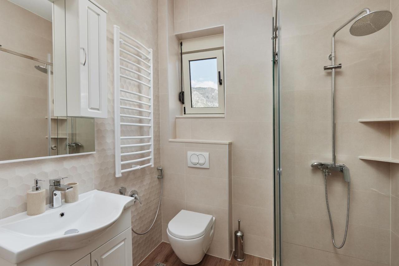 Stanisic Family Apartments Kotor Extérieur photo